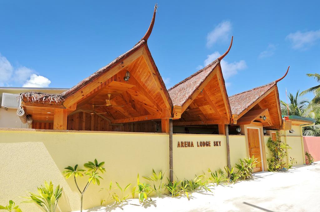 Arena Lodge Sky Maafushi Exteriör bild
